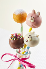 うさぎさん、くまさん、ミニドーナツのお菓子