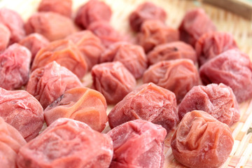 うめぼし（梅干）　白梅