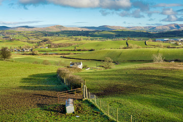 Rolling farmland in Northern england © Kevin Eaves
