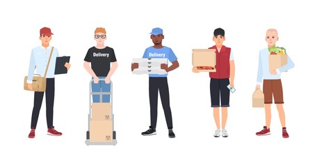 Obraz premium Collection of smiling delivery men. Set of courier boys holding packaged parcels, pizza boxes, paper bags with food. Flat cartoon characters isolated on white background. Colorful vector illustration.