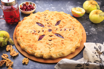 Ossetia pie with fruits apples cherry