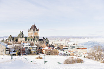 Fototapeta premium Beautiful Historic Chateau Frontenac in Quebec City