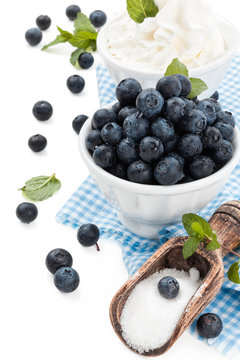 Fresh blueberries on table.