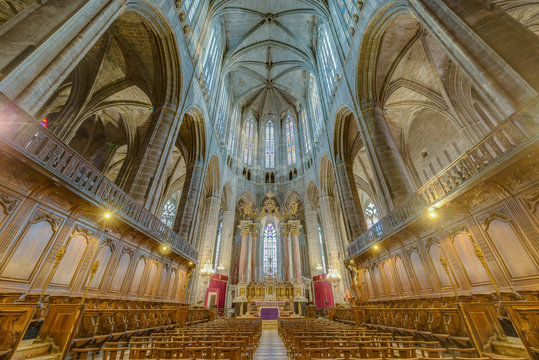 Saint Just et Saint Pasteur Cathedral in Narbonne, France