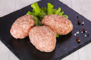 Raw pork cutlet