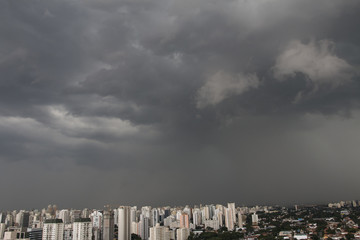 Obraz premium It rains very strong in the city of Sao Paulo, Brazil 