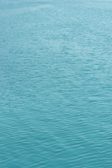 Turqiuse sea surface on the day light