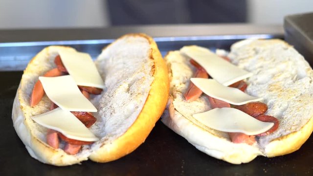 Kumru or yengen is a traditional Turkish sandwich on a bun, typically with cheese, salami and sausage. Street Food