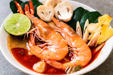 Tom Yum Goong Spicy Sour Soup