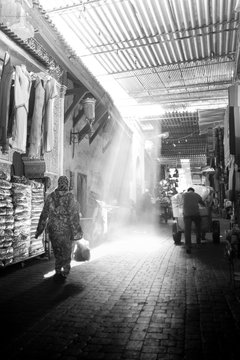 Ambiance du souk de Marrakesch