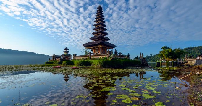 4K Timelapse Movie Sunrise of Pura Ulun Danu Bratan Temple, Bali, Indonesia