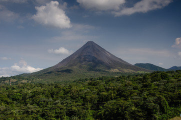 Fototapeta na wymiar der Vulkan Arenal in Costa Rica