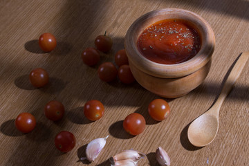 homemade tomato sauce with garlic and oregano.