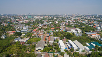 Obraz premium Aerial city view from flying drone at Nonthaburi, Thailand. top view of the city