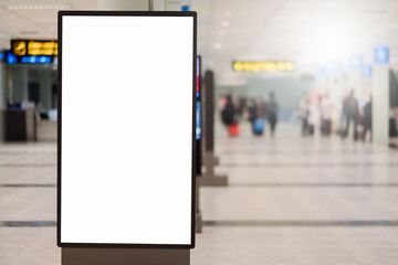 Naklejka premium blank advertising billboard at airport.