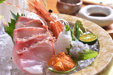 Delicious Japanese fresh raw seafoods-Sashimi     
