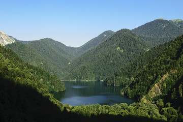 Fototapeta premium Ritsa lake in Abkhazia