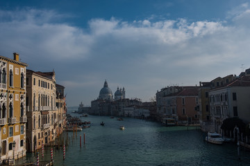 Obraz premium Details of the Grand Canal from the Academia Bridge