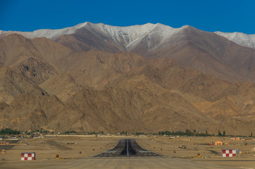 LEH, JAMMU & KASHMIR - INDIA - along the Indus Valley, right at the border with Pakistan and China, between monasteries, rivers, lakes, and blue skies