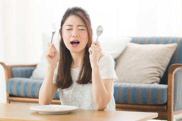 食事・女性