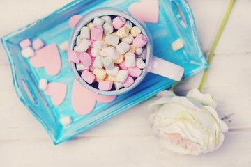 Heiße Schokolade mit Marshmallows