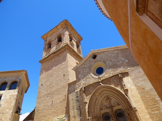 Chinchilla de Montearagón es una ciudad​ y un municipio de España, en la provincia de Albacete,...