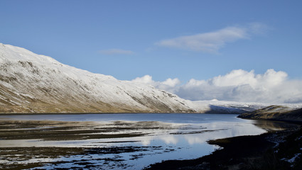 Loch Sligachan in snowy winter