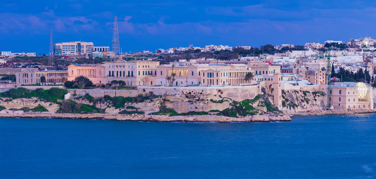 Malta Kalkara Villa Bighi / Palazzo Salvatore / British History, Royal Naval Hospital Bighi, Panorama