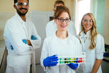 Group of students working at the laboratory