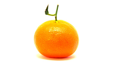 Mandarin removes the peel 