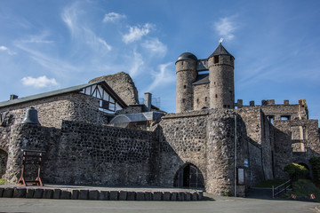 Fototapeta na wymiar Burg Greifenstein in Hessen