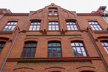 Fototapeta na wymiar Altbaufassade in Magdeburg