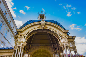 Obraz premium Hot springs colonnade in Karlovy Vary