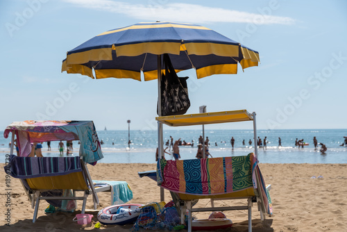 "Strandplatz bei Badeurlaub am Meer" Stockfotos und lizenzfreie Bilder