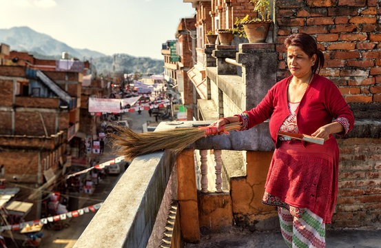 Cleaning the Balcony, Nepal
