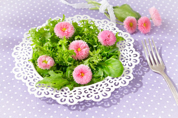salad daisy flowers plate fork