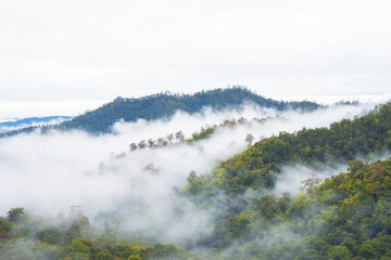 Obraz premium Clouds and mountains in the morning in the winter