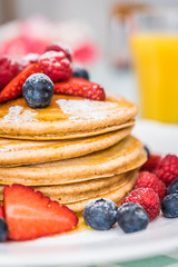 Pancakes with berries 