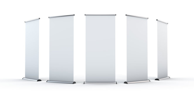 5 leere blanko Roll Up Display Banner in verschiedenen Perspektiven