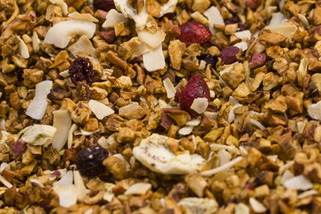 Dried fruit and cereals