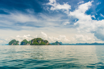 Fototapeta na wymiar beautiful landscape photographed from a boat in the Andaman Sea, Thailand