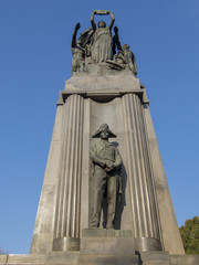 Fototapeta na wymiar Monumento Nazionale al Carabiniere - Torino