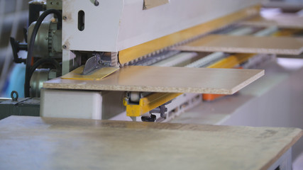 Preparation of wooden furniture parts on the factory