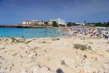 cala en bosc, minorque, îles béalres