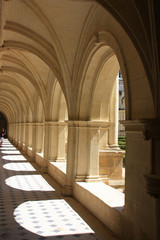 Fototapeta premium Cloître de l'abbaye de Fontevraud, France