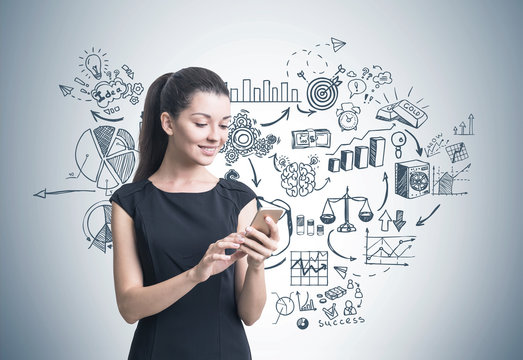 Businesswoman with a smartphone, plan