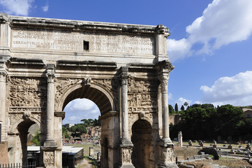 Fototapeta na wymiar Colosseum and rome ruins, Rome, Italy