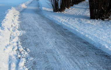 Two different footpaths in winter.