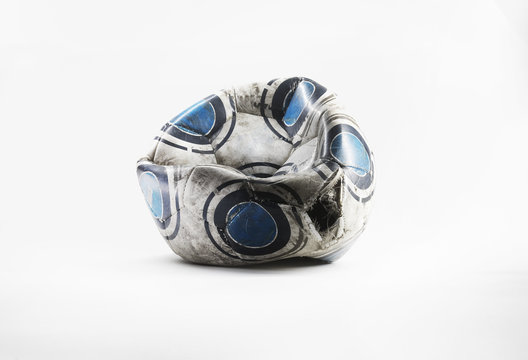 ballon de foot ab&icirc;m&eacute;