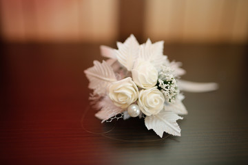 white wedding boutonniere